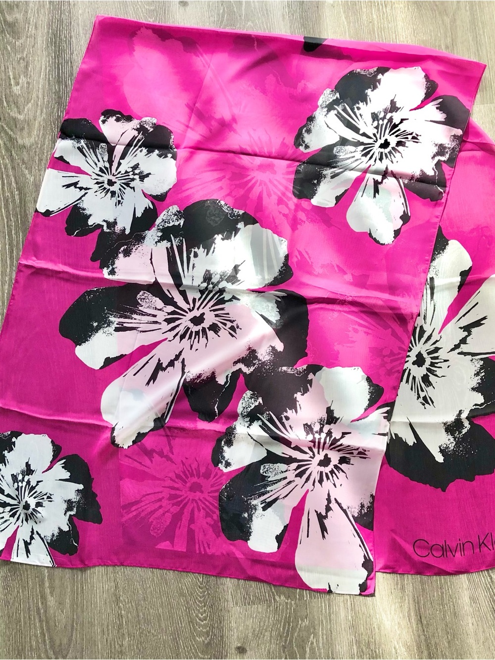 Calvin Klein Hot Pink Floral Silk-Feel Wrap with Black & White Blooms